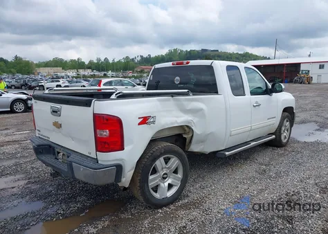 2011 Chevrolet Silverado 1500 Lt z USA, uszkodzony, nr VIN 1GCRKSE32BZ454619